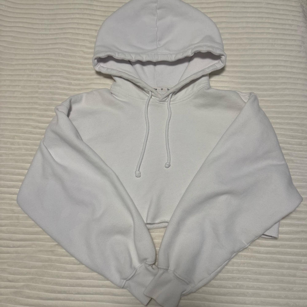 cropped tna hoodie